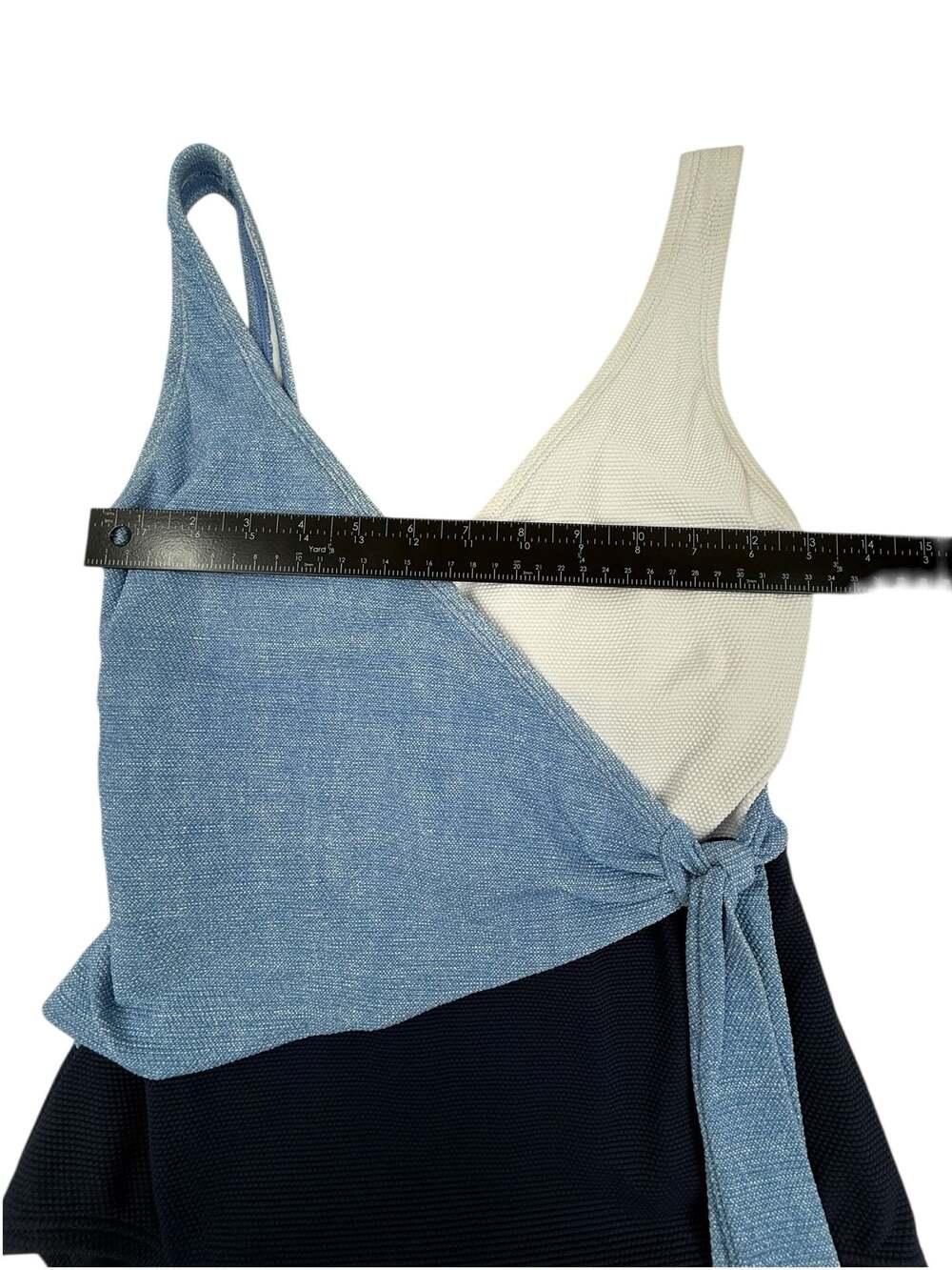 Tommy Bahama Island Cays Colorblock Wrap-Front One-Piece Swimsuit Size 6 - Picture 2 of 5